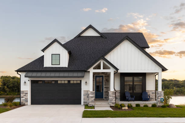 Best Roof Insulation Installation  in Lake Isabella, MI